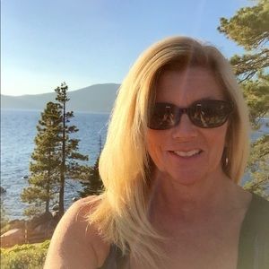 Meet your Posher, Cindy